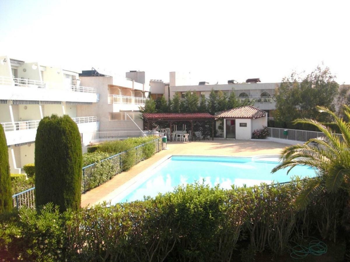 Agreable Appartement 4 Personnes A Villeneuve-Loubet Plage, Piscine, Mer, Commerces A Proximite Ngoại thất bức ảnh